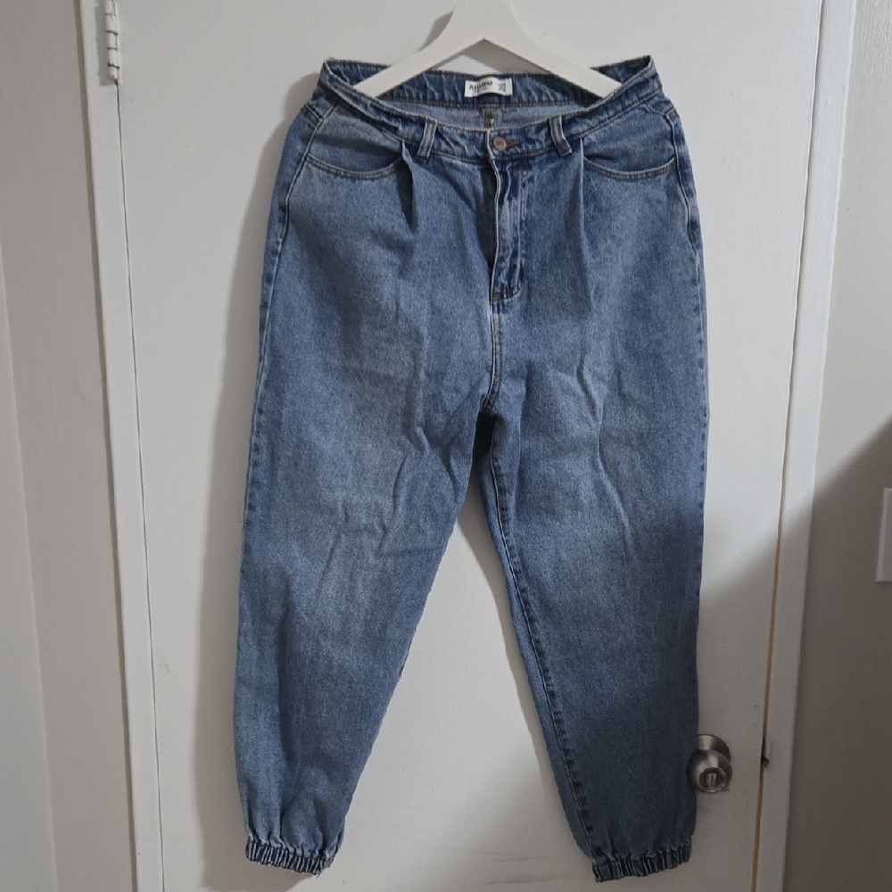 Pull&Bear Light Blue Ankle Jeans